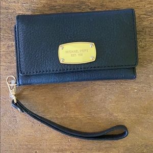 FOUND - Michael Kors iPhone wallet clutch